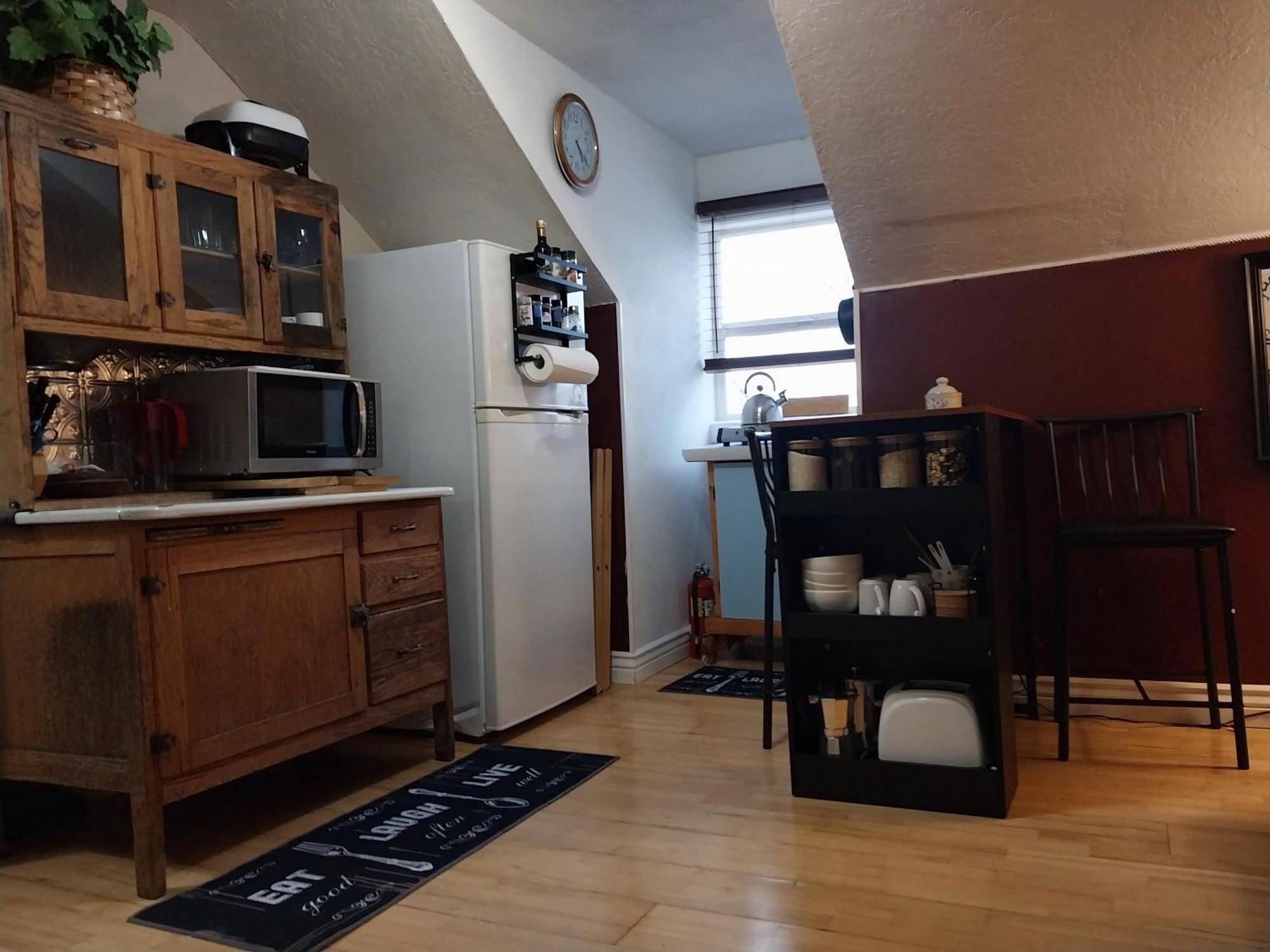 Cozy And Quiet Apartment On The Second Floor Escalante Exterior photo